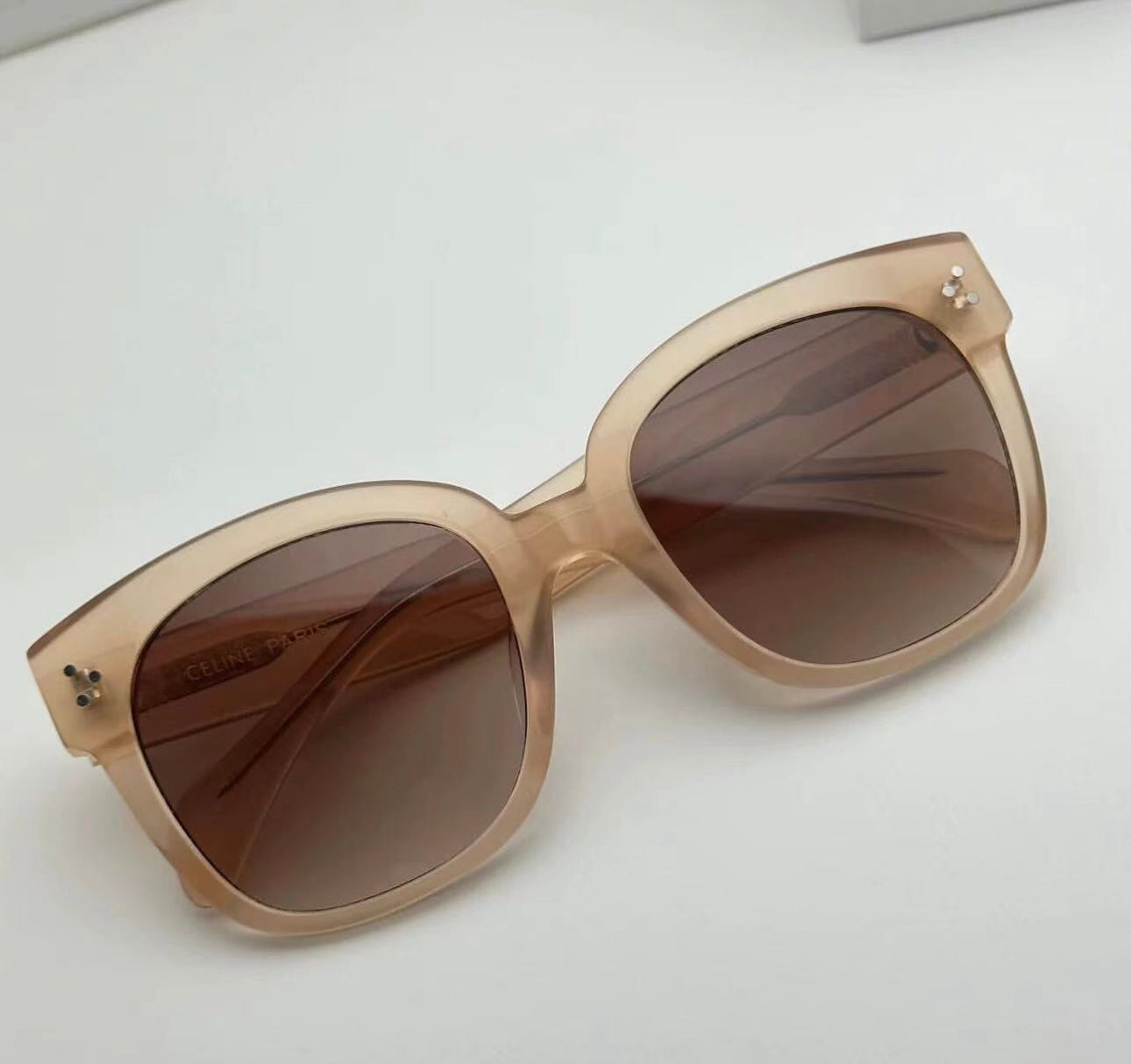 Celine CL4002UN Triomphe Sunglasses - Image 2