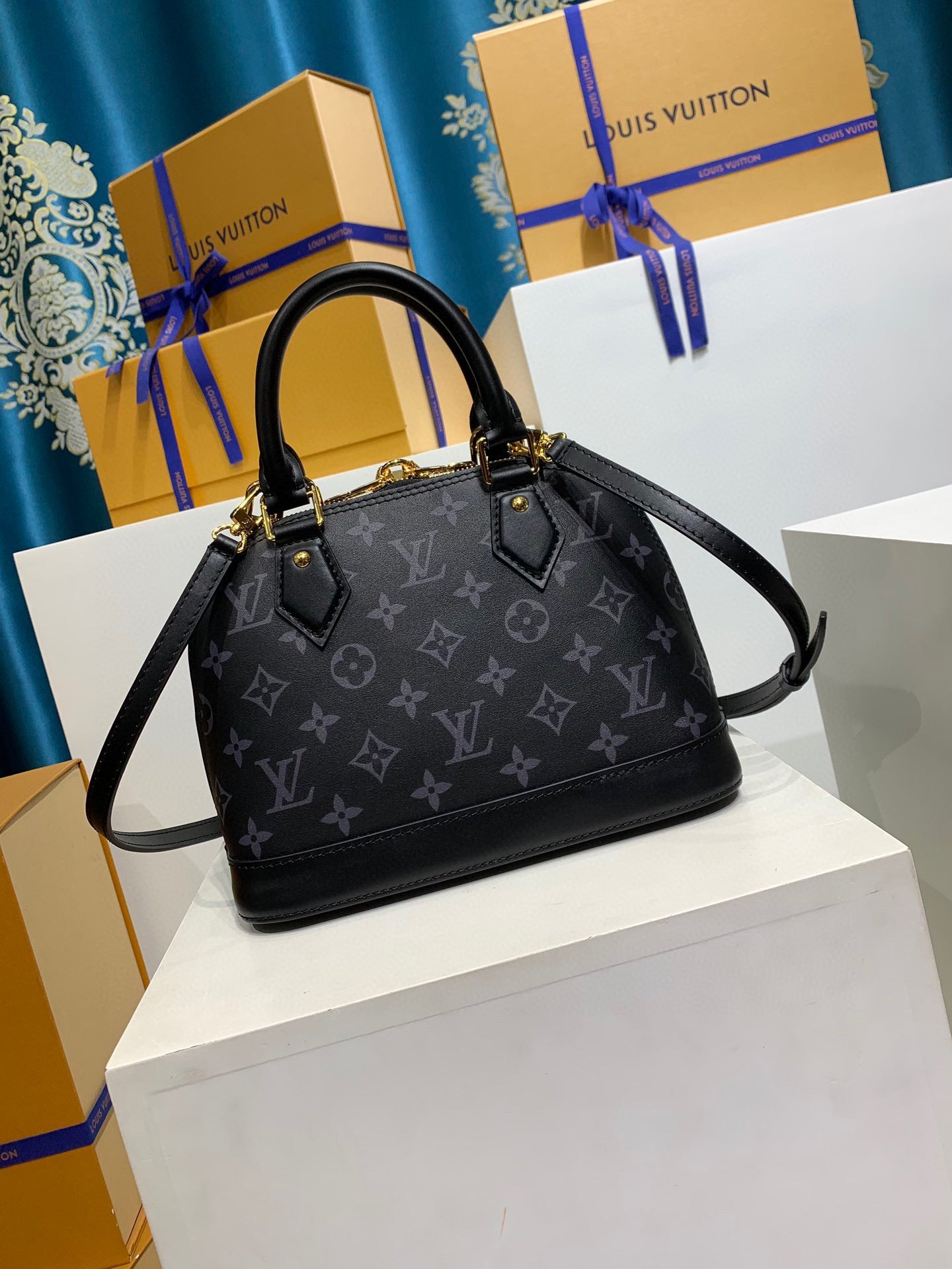 LV Alma BB - Image 2
