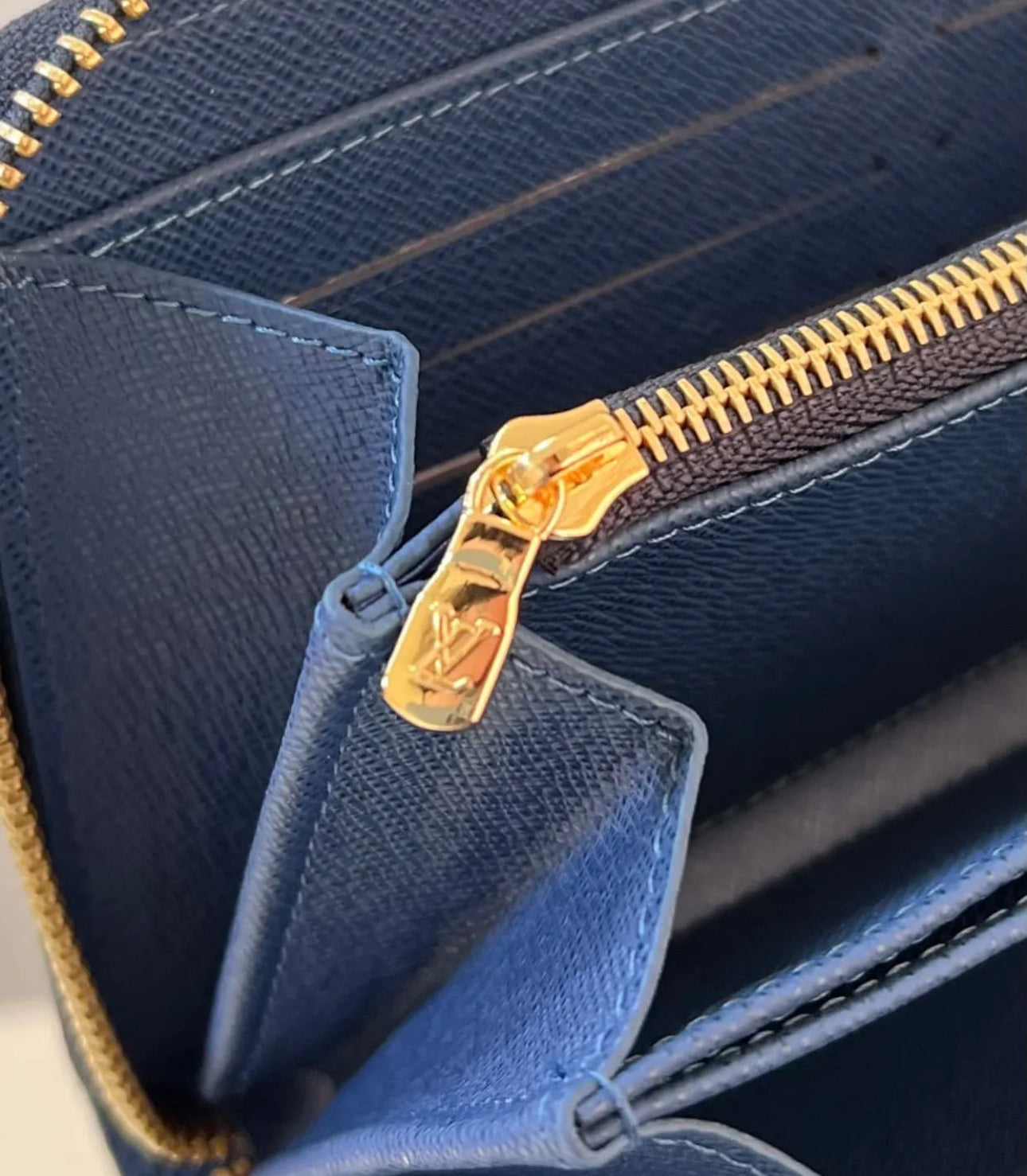 Louis Vuitton LV Denim Zippy Wallet - Image 7