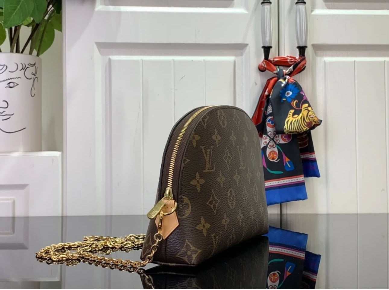 Louis Vuitton Cosmetic Pouch - Image 6