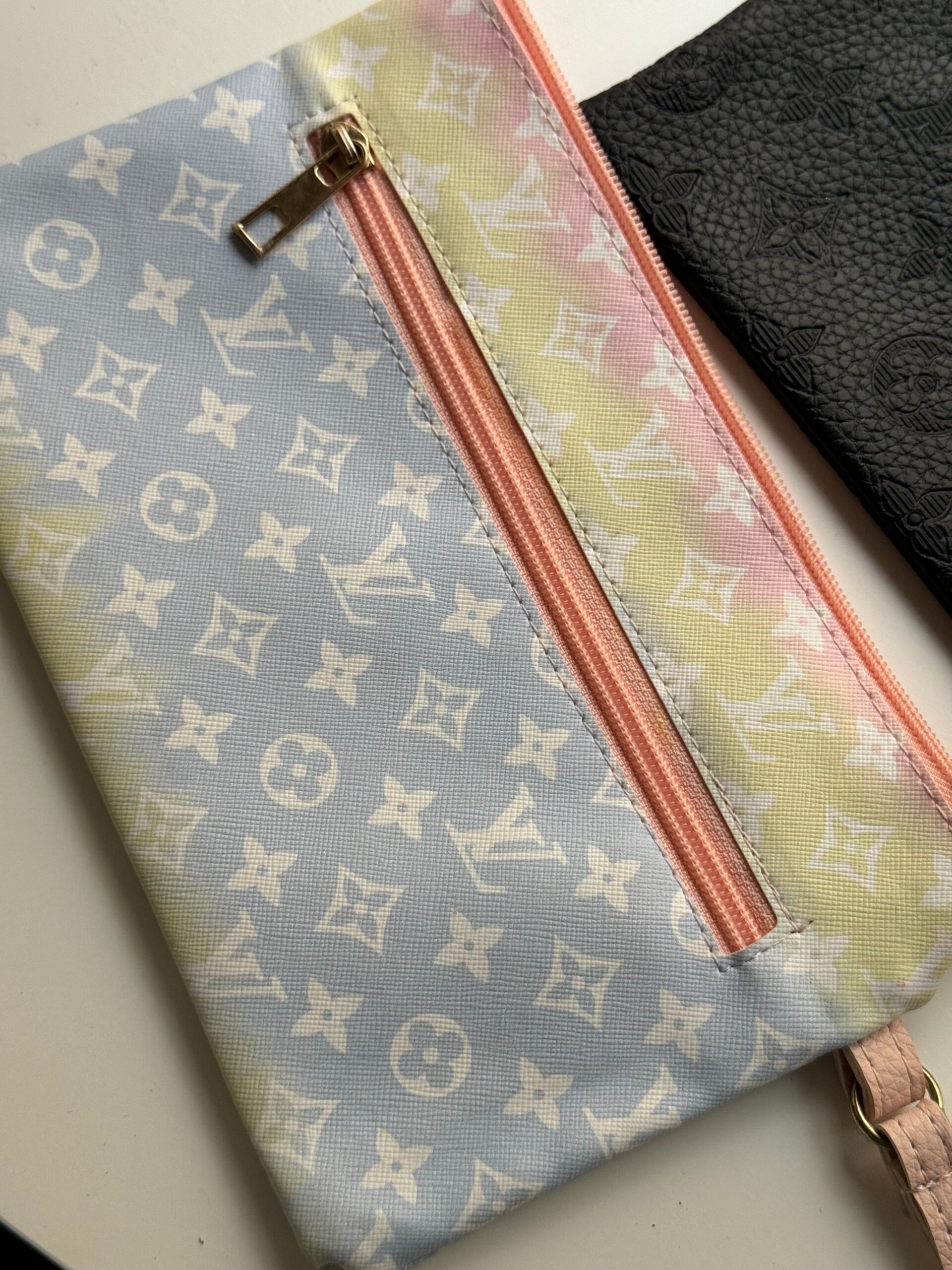 LV Monogram Escale Neverfull MM - Image 2
