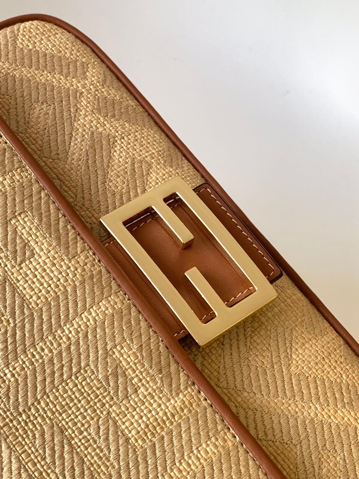 Fendi Baguette FF-embroidery Crossbody Bag - Image 7