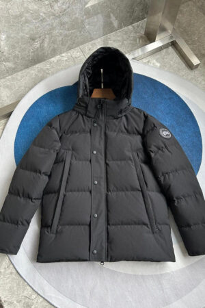 Wyndham Parka Black Label