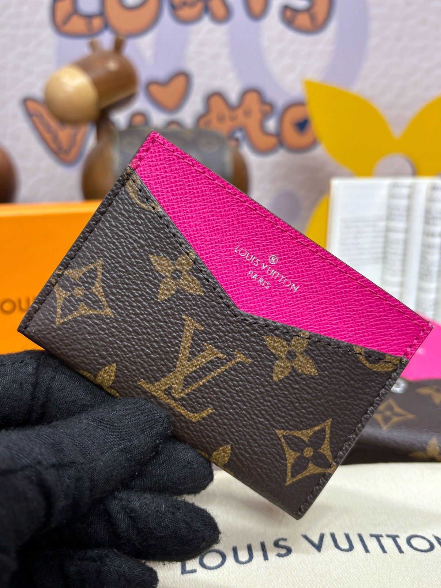 LV Kirigami Card Holder - Image 10