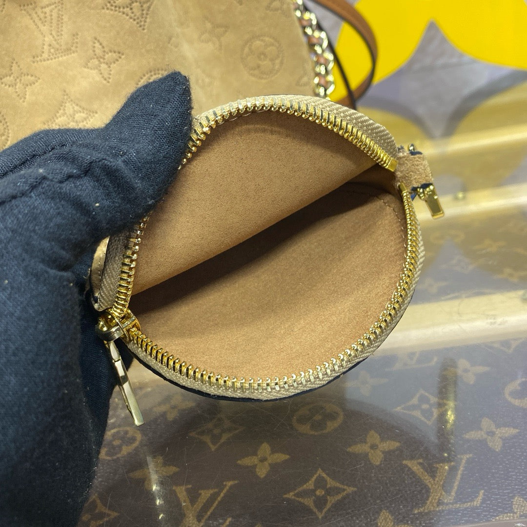 Louis Vuitton Bella - Image 9