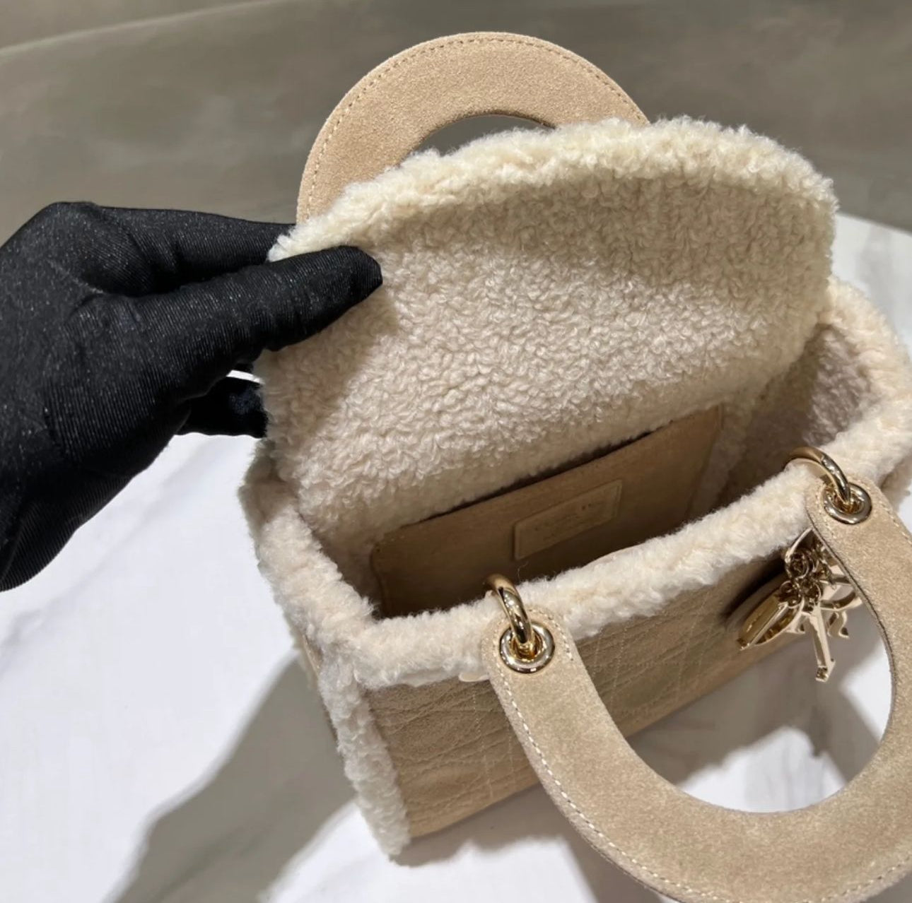 Lady D Medium Bag - Image 7