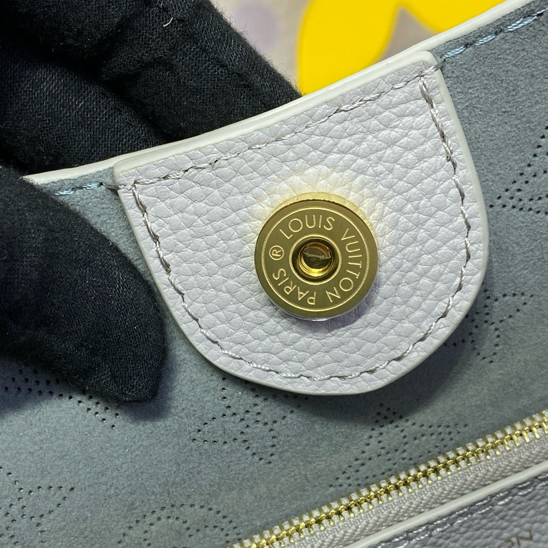 Louis Vuitton Carmel Bag - Image 6