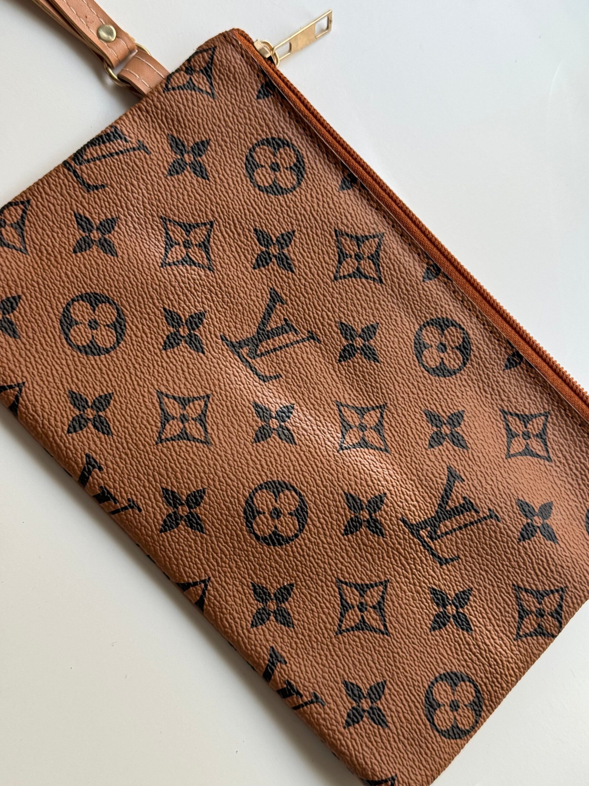 LV Monogram Escale Neverfull MM - Image 12