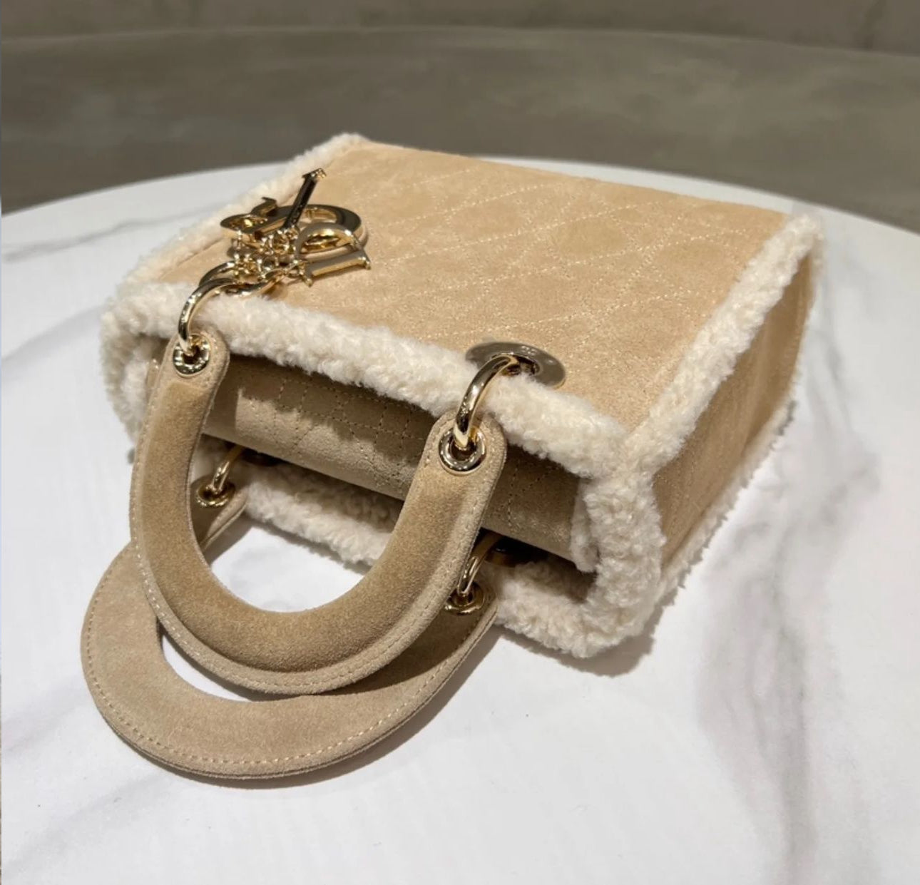 Lady D Medium Bag - Image 6