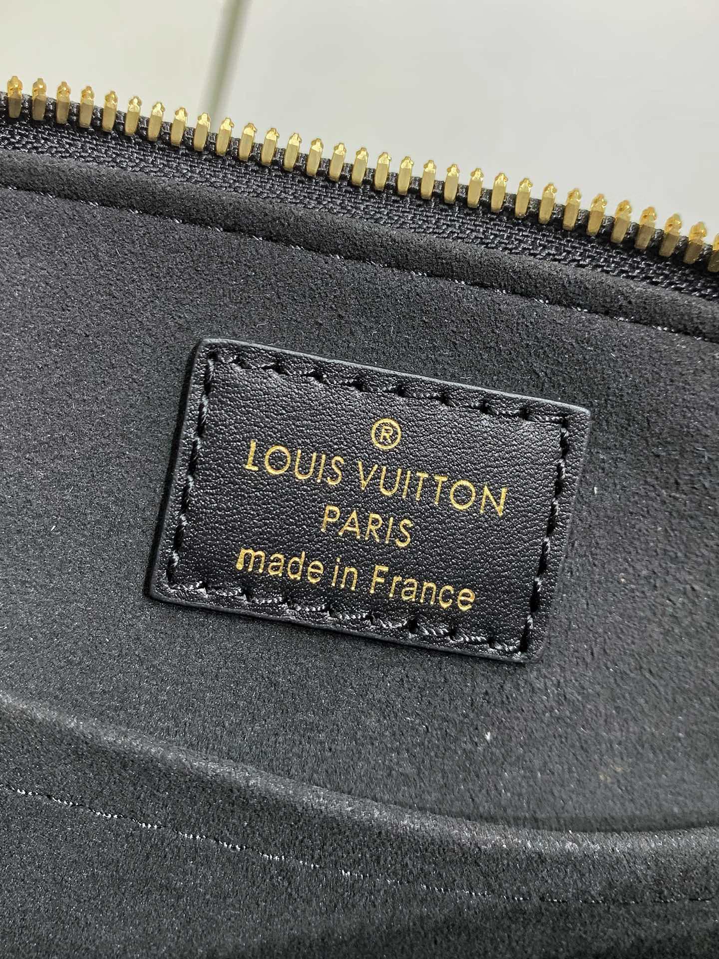 LV Alma BB - Image 7