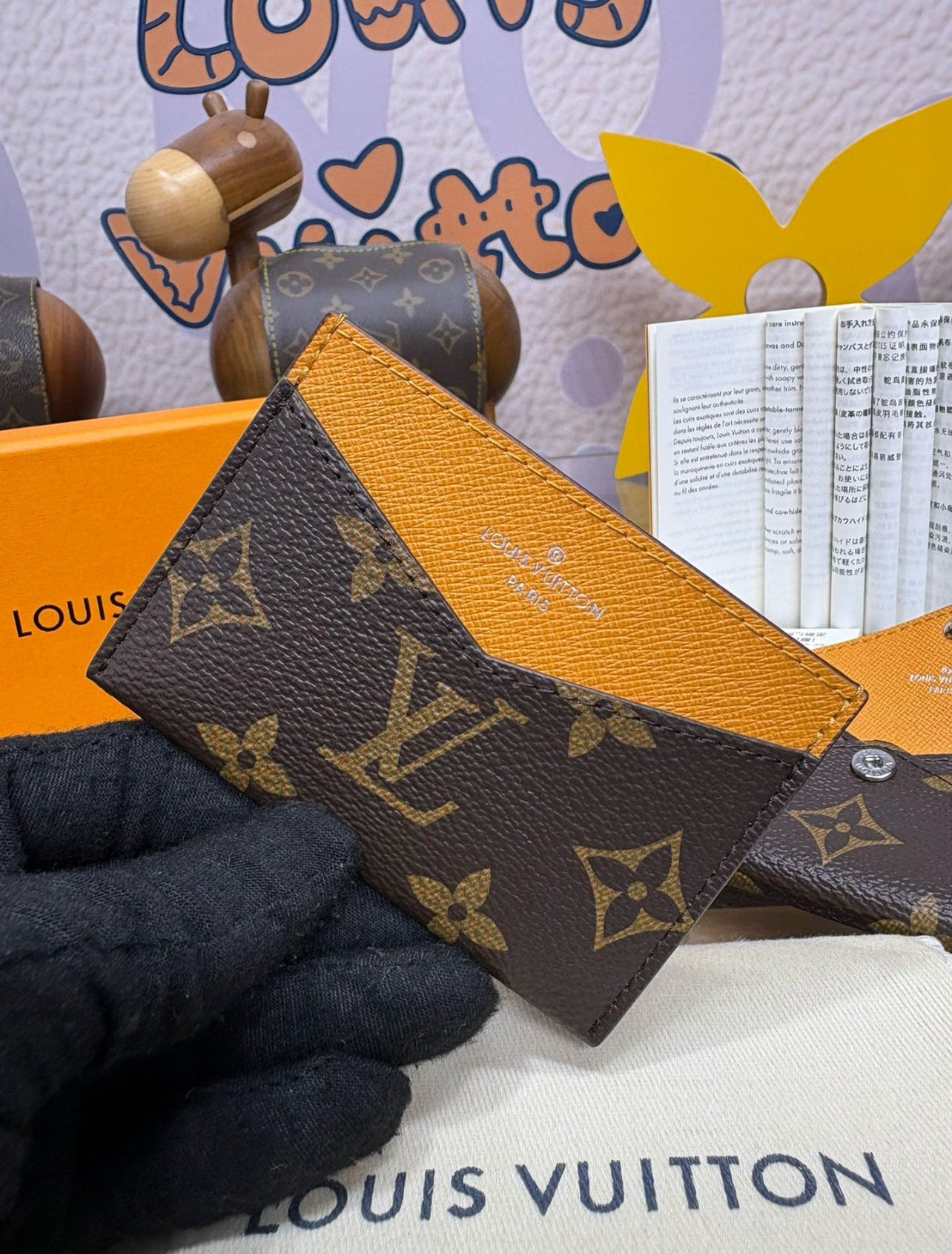 LV Kirigami Card Holder - Image 12