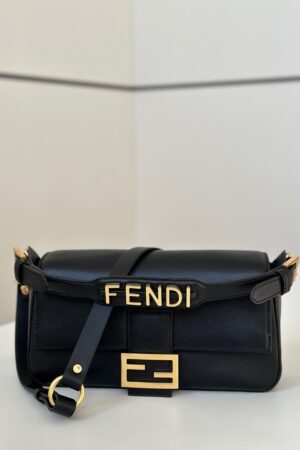 Fendi Baguette