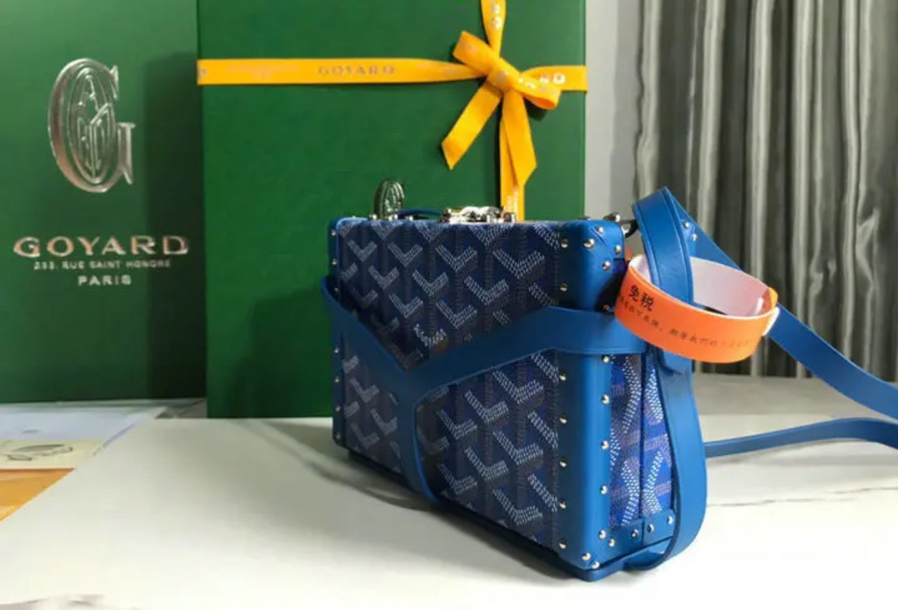 Goyard Leather And Coated Canvas Minaudiere Bag - Image 25