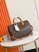 Louis Vuitton Brown Speedy 30