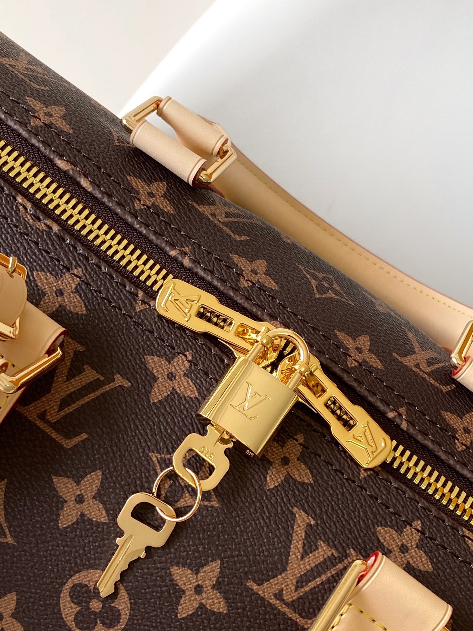 Louis Vuitton Brown Keepall Bandoulière 45 - Image 6