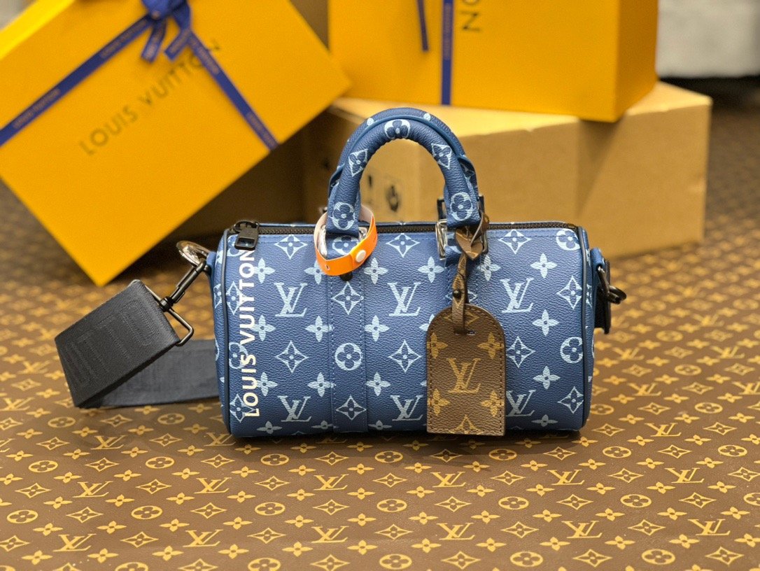Louis Vuitton Sky Blue Keepall Bandoulière 25