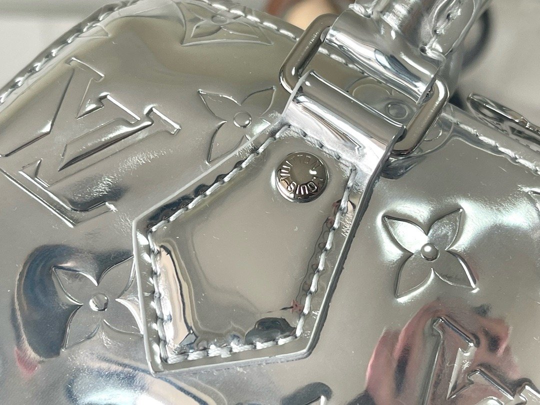 Louis Vuitton Silver Speedy 20 - Image 7