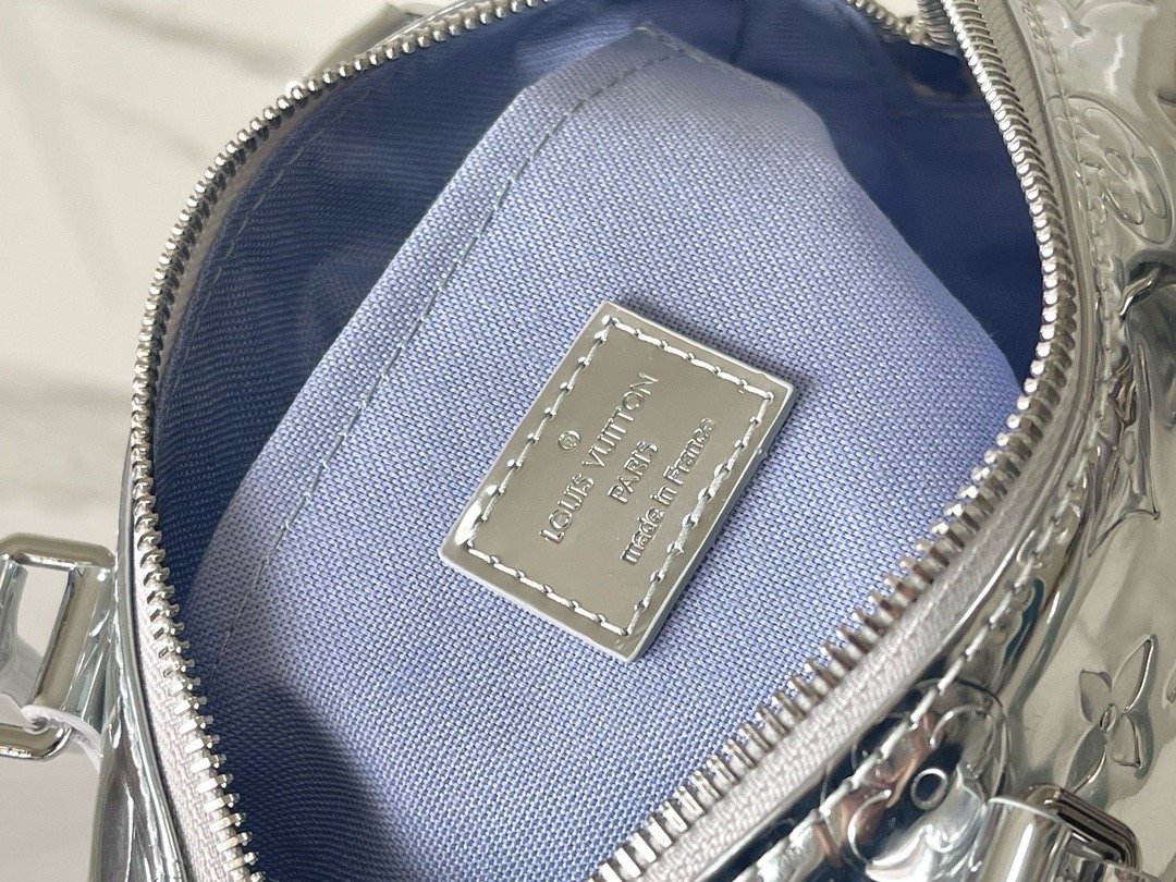 Louis Vuitton Silver Speedy 20 - Image 9