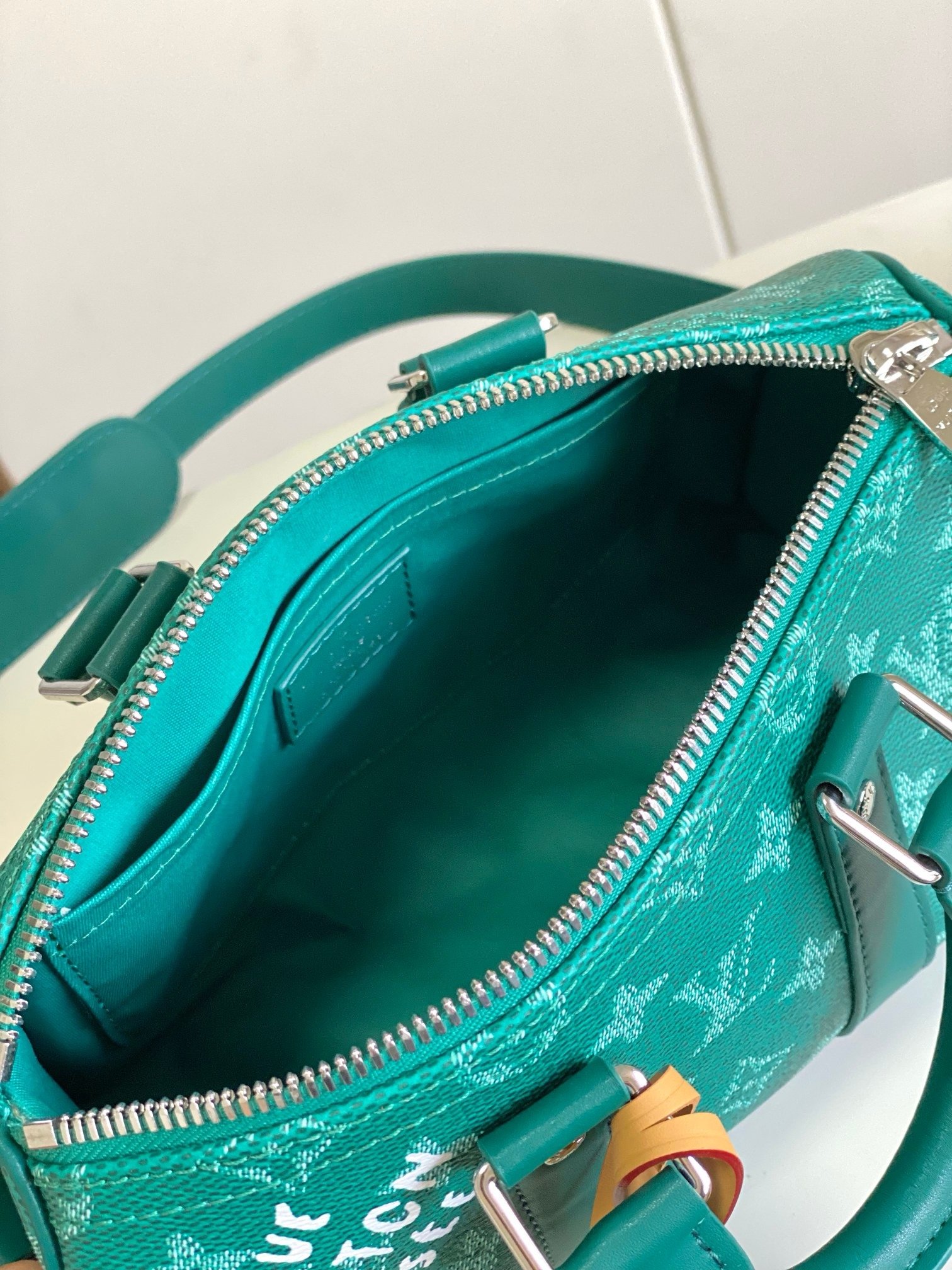 Louis Vuitton Teal Green Speedy 25 - Image 8
