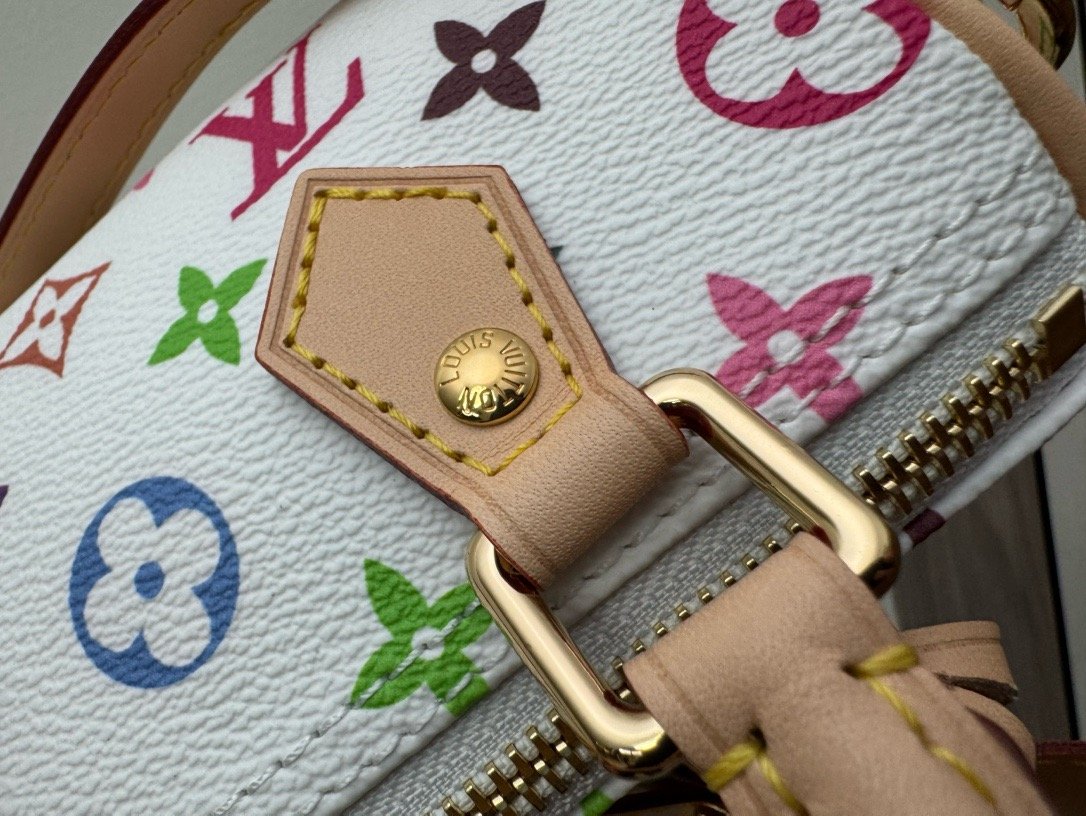 LV X TM Nano White Speedy - Image 7