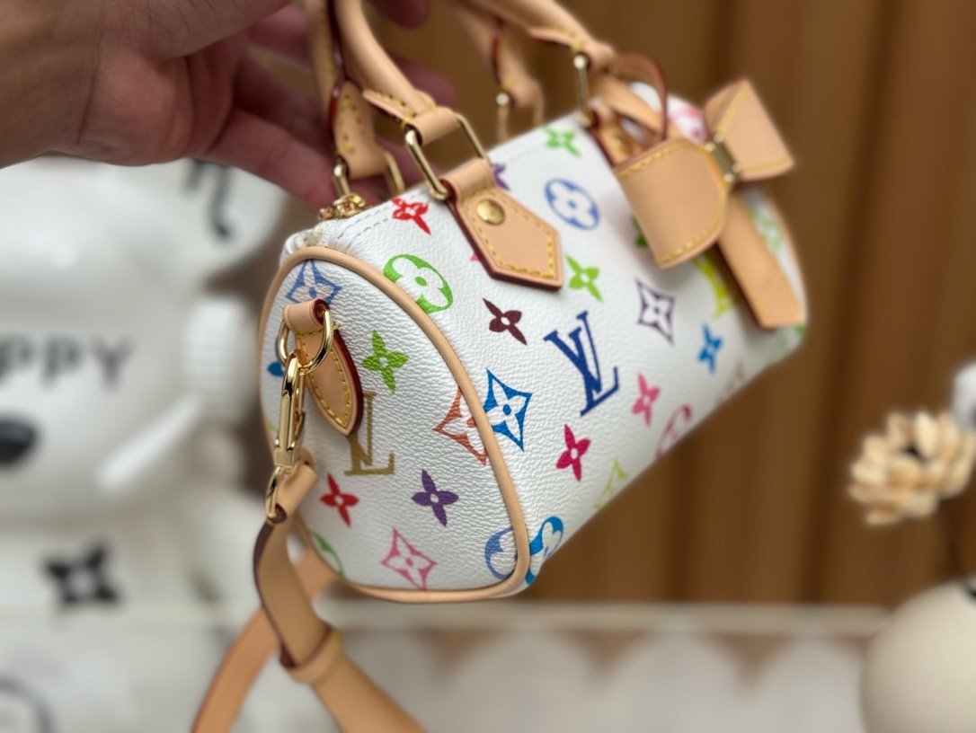 LV X TM Nano White Speedy - Image 3