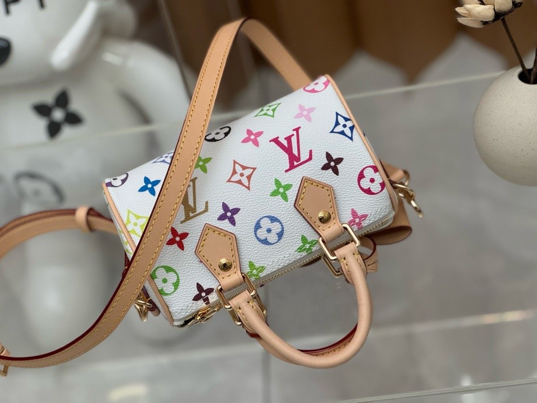 LV X TM Nano White Speedy - Image 4