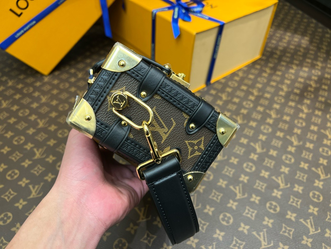 LV Side Trunk Bag -- Light Brown - Image 3