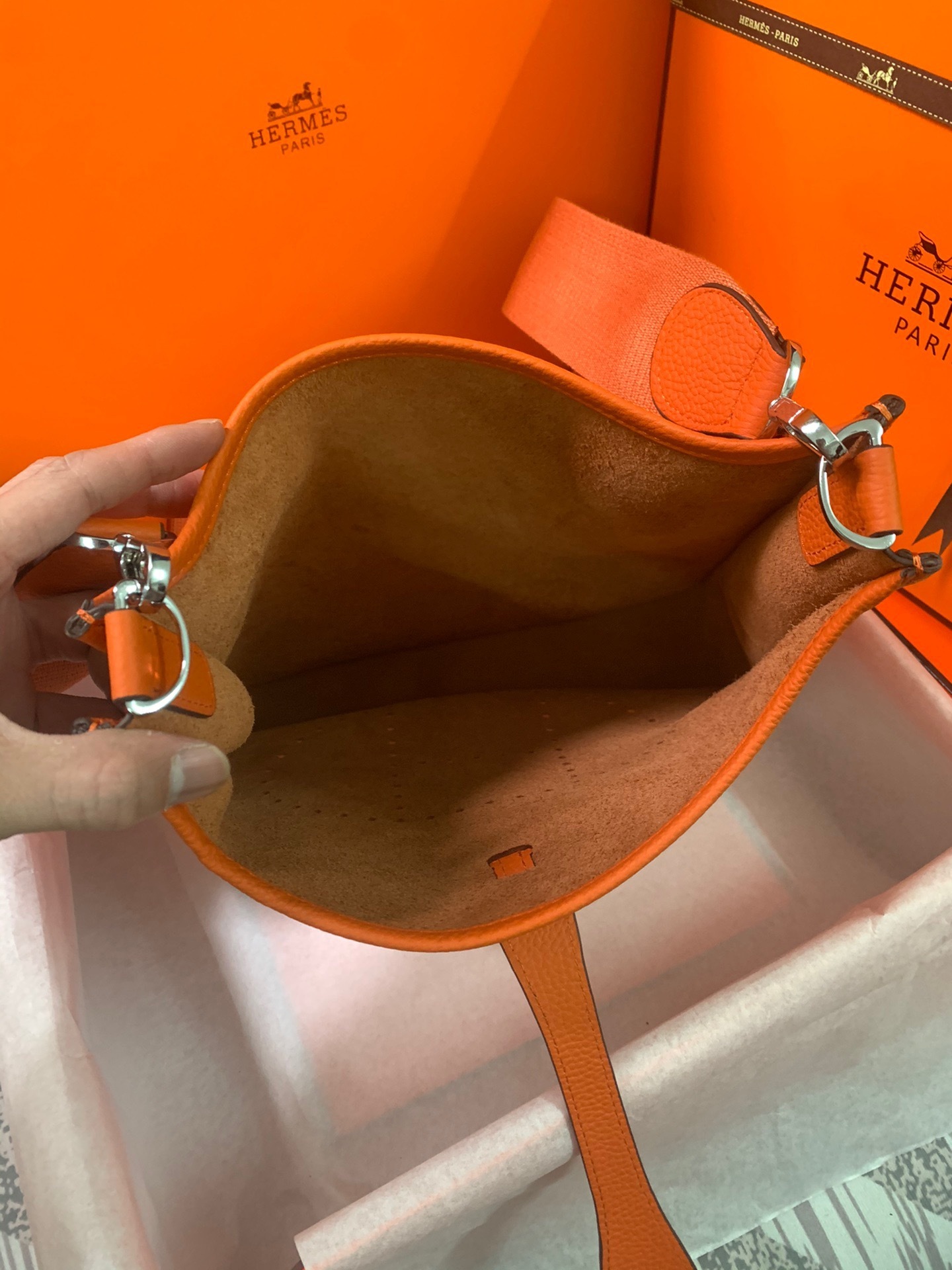 Hermes Evelyne III Bag - Image 9