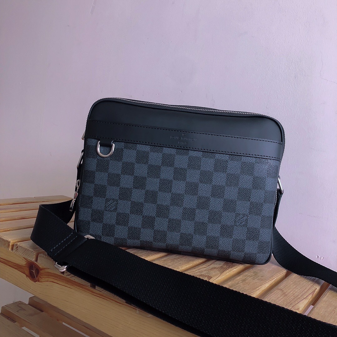 LV Trocadero Messenger Bag
