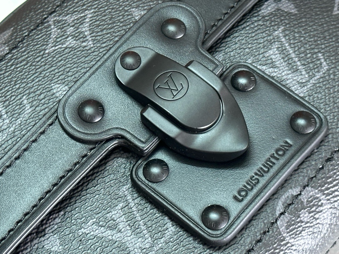 LV Soul Trunk Bag -- Black - Image 5