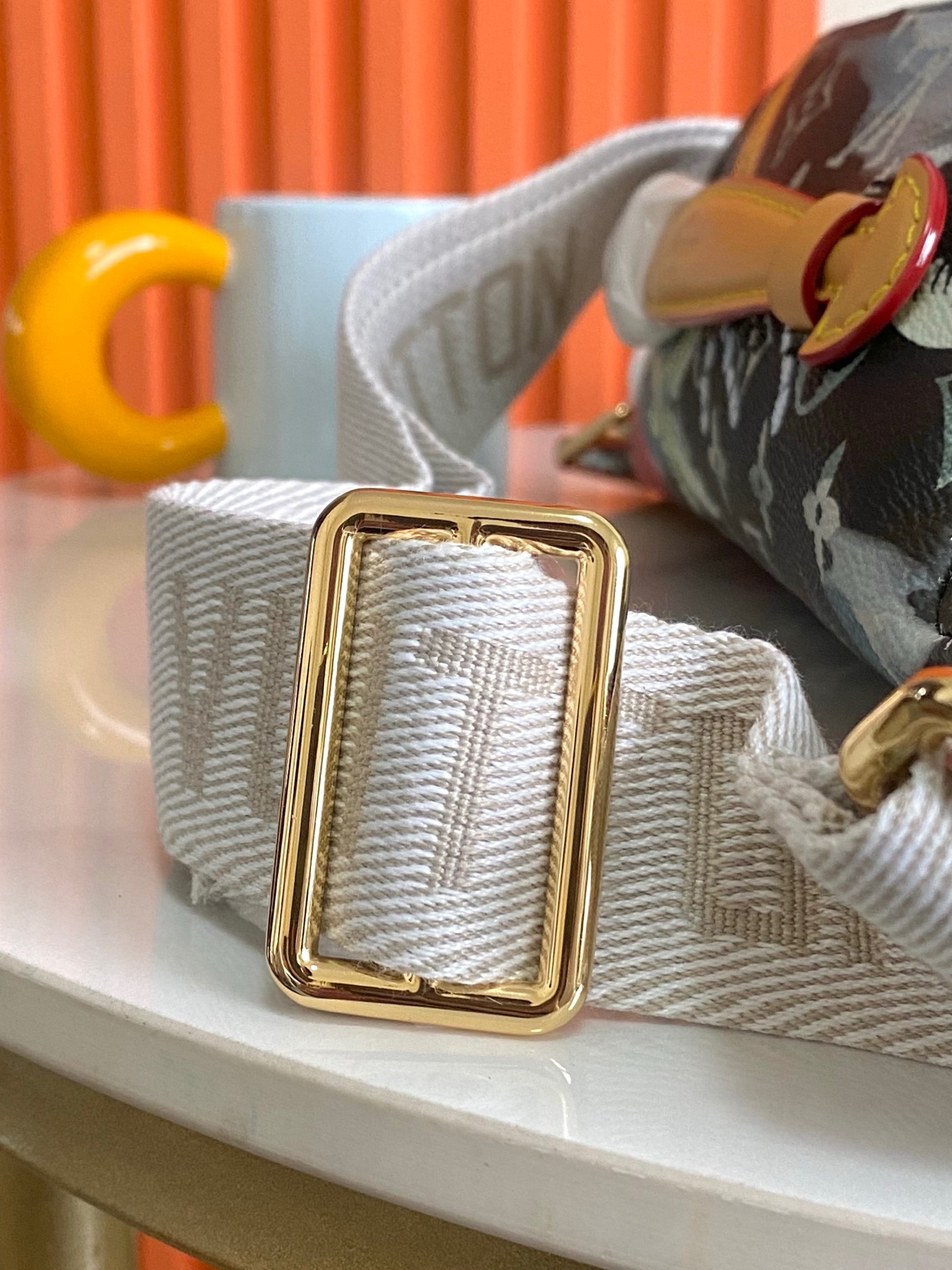 LV Rush Bumbag - Image 7