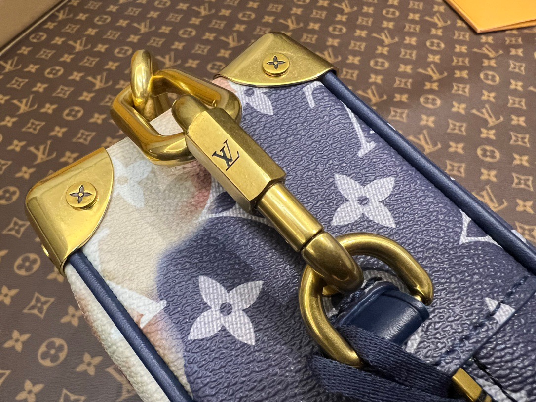 LV mini Soul Trunk Bag --Monogram Bleach - Image 7