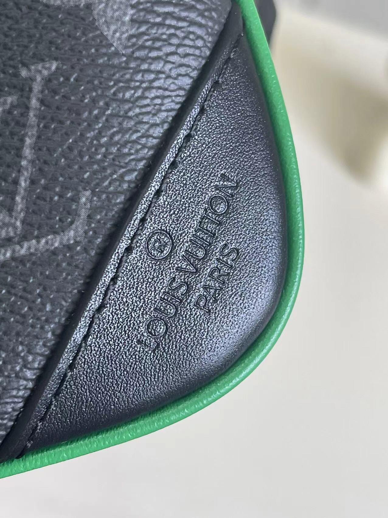 LV Trio Messenger Bag - Image 5