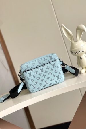 LV Alpha Messenger Bag