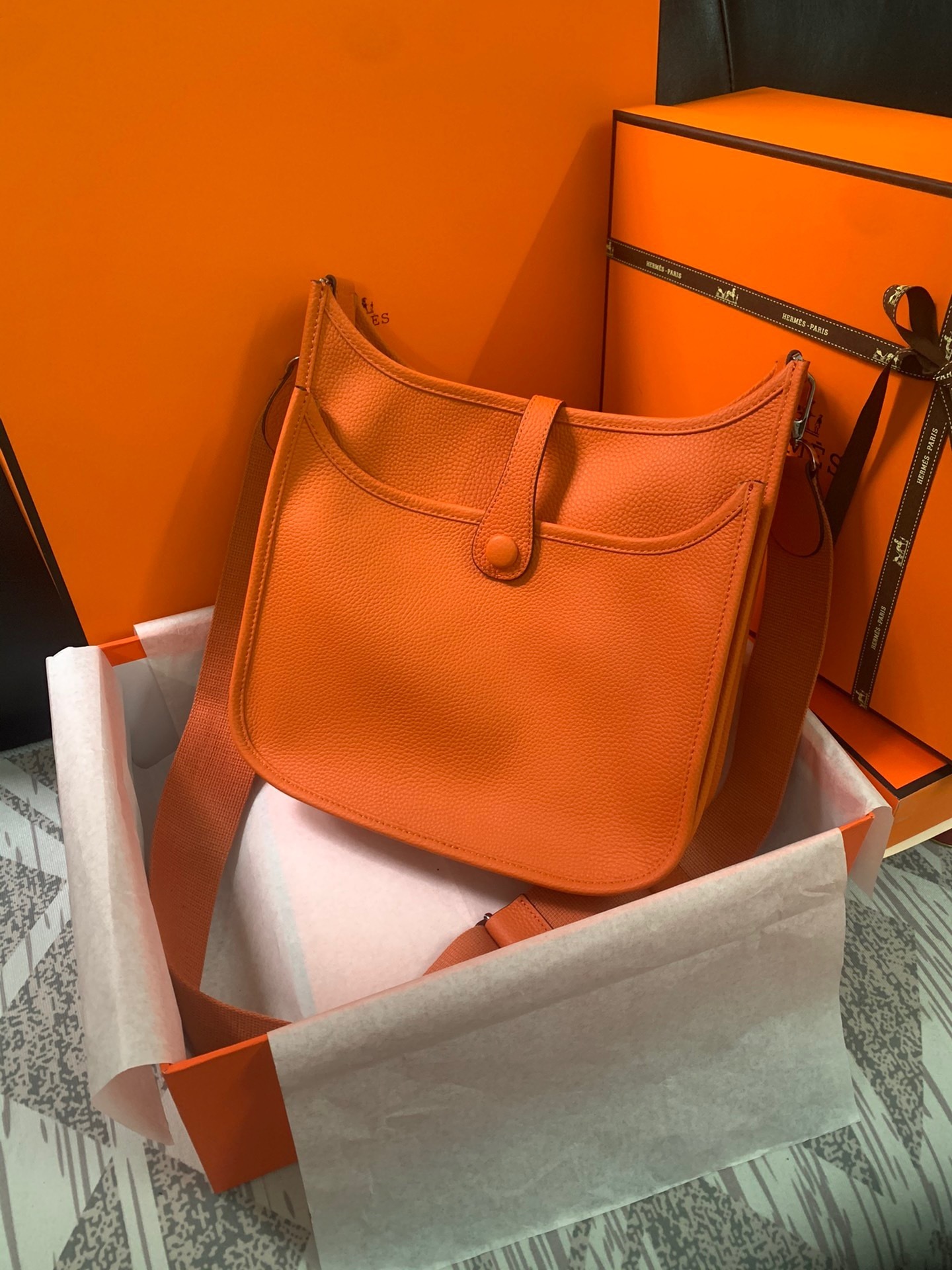 Hermes Evelyne III Bag - Image 2