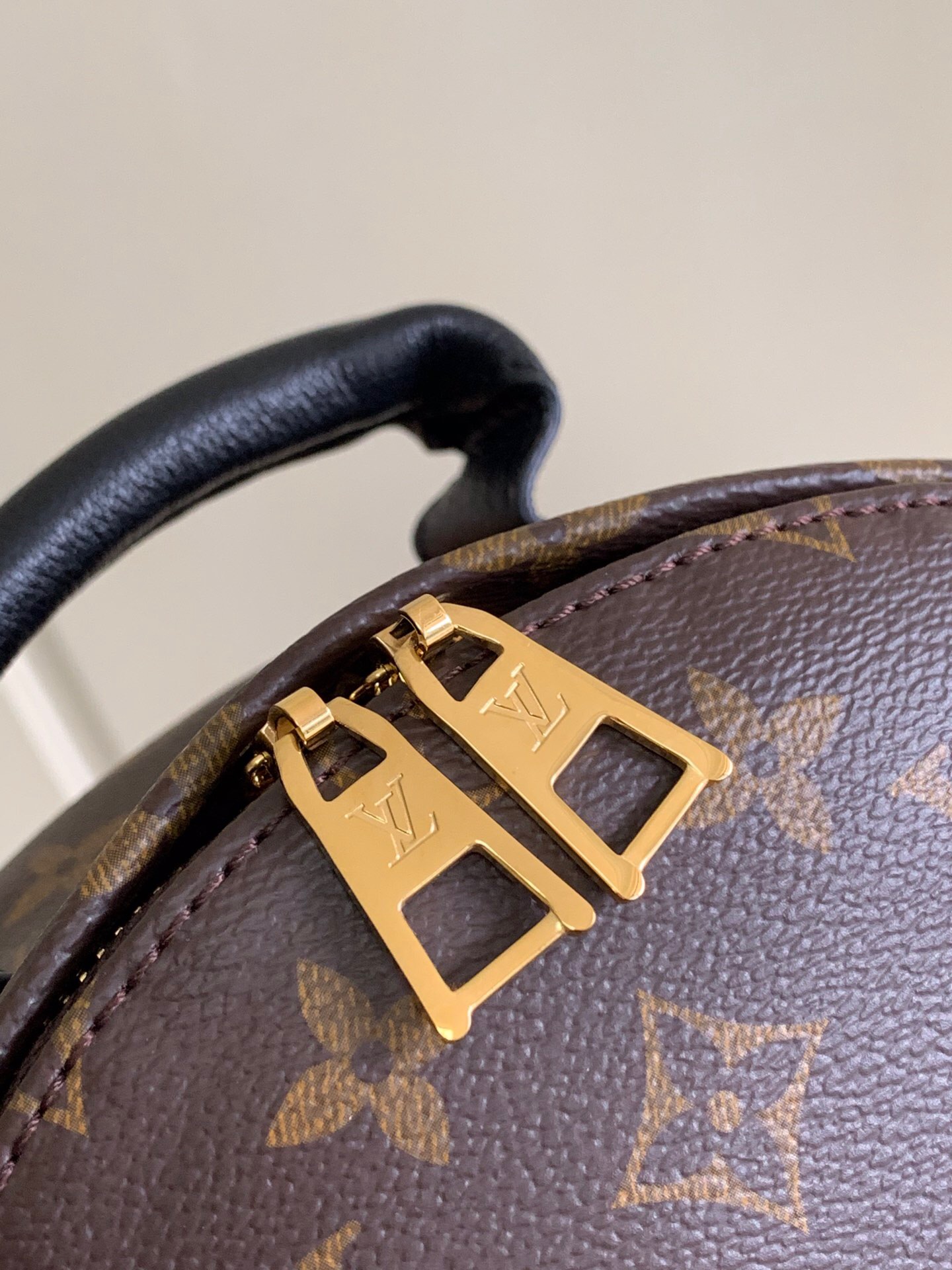 LV Palm Springs Backpack - Image 6