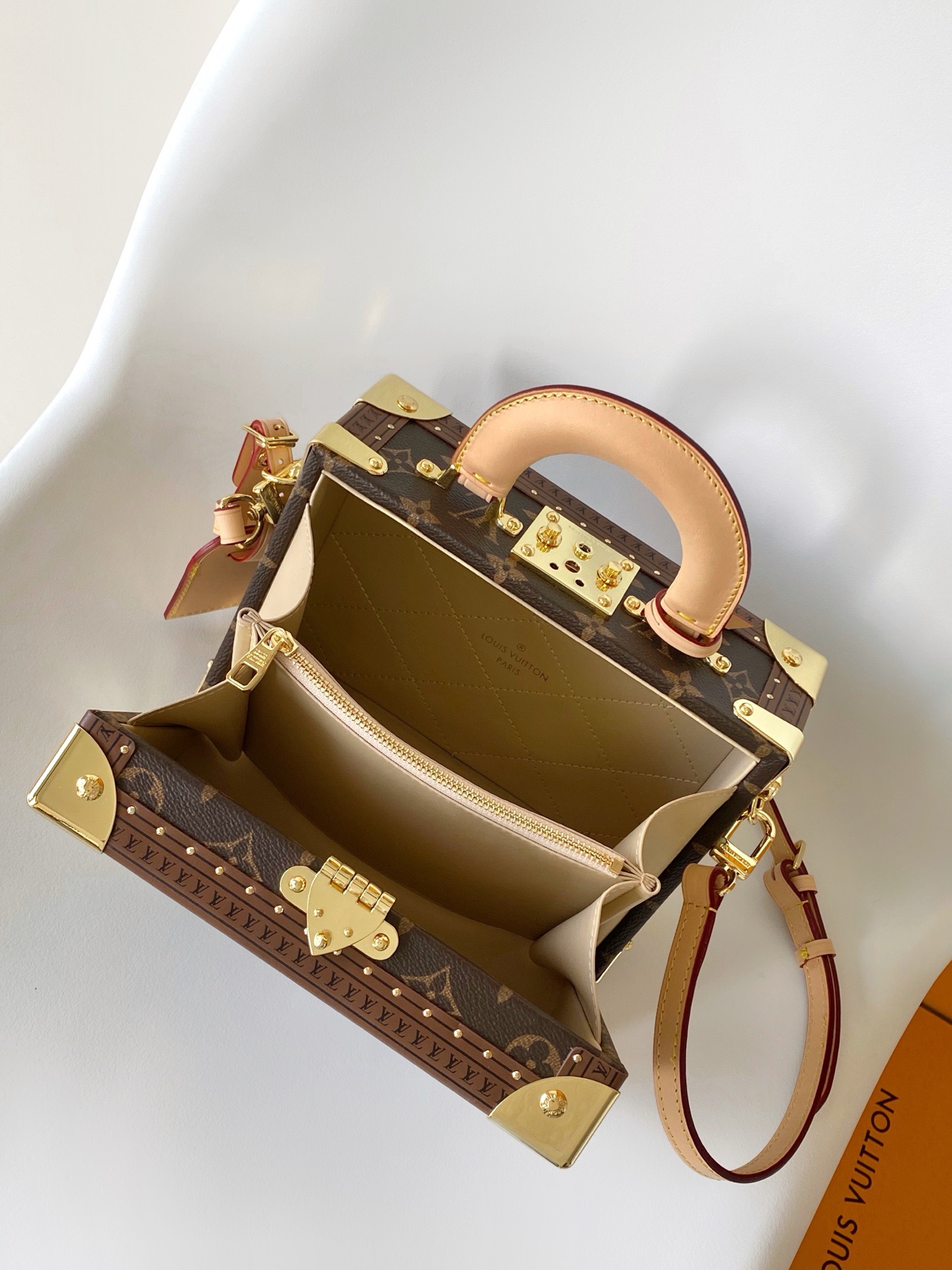 LV Petite Valise Trunk - Image 8