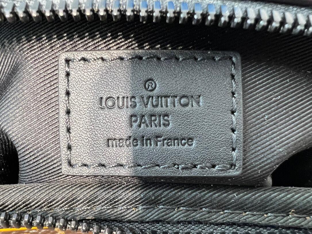 LV S Lock Messenger Bag - Image 9