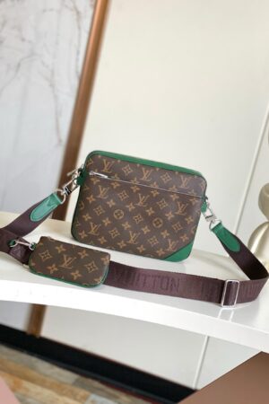 LV Trio Messenger Bag -- Green