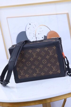 LV Soul Trunk Bag -- Classic Brown