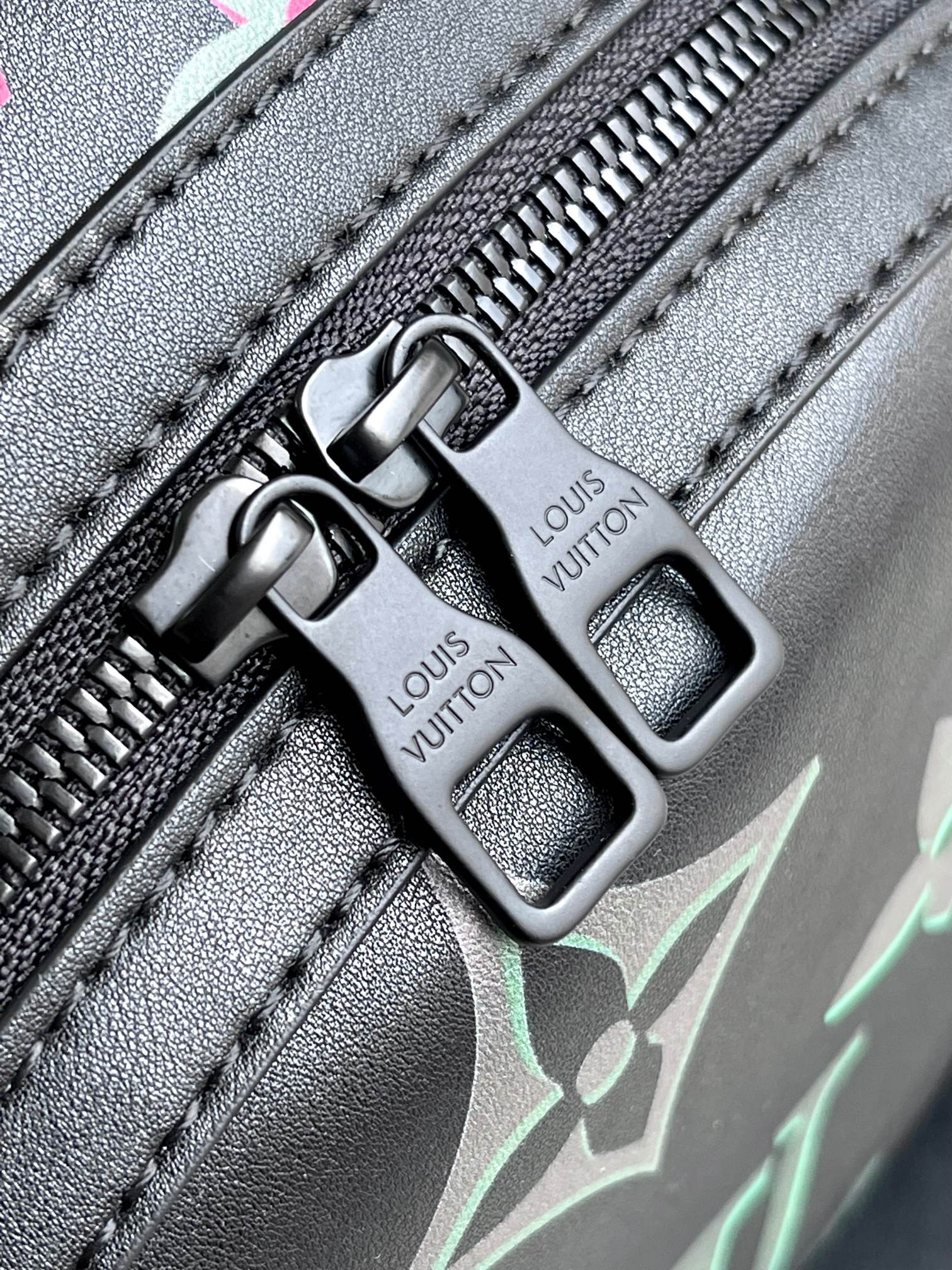 LV Comet Backpack - Image 6