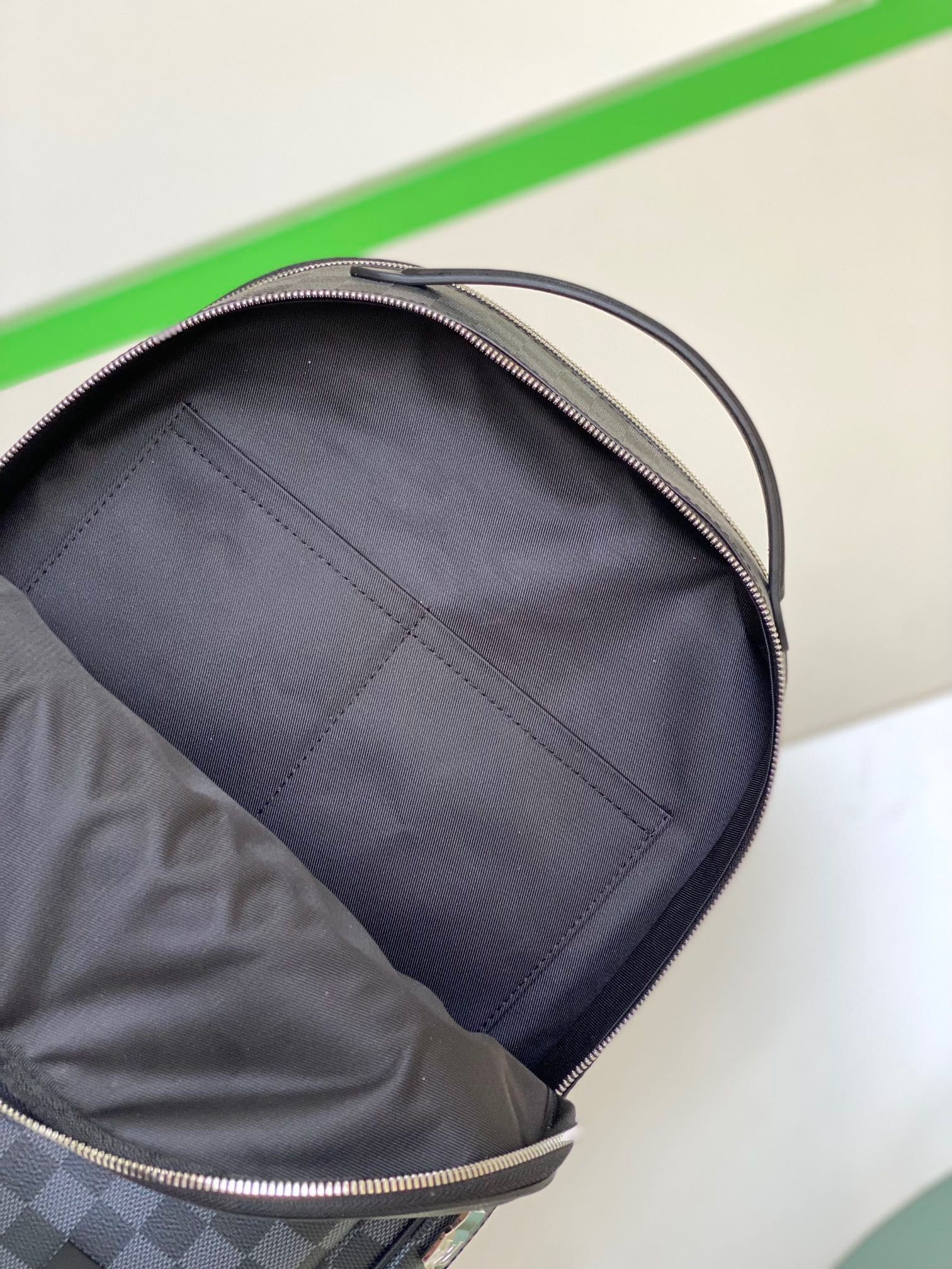 LV Avenue Backpack - Image 9