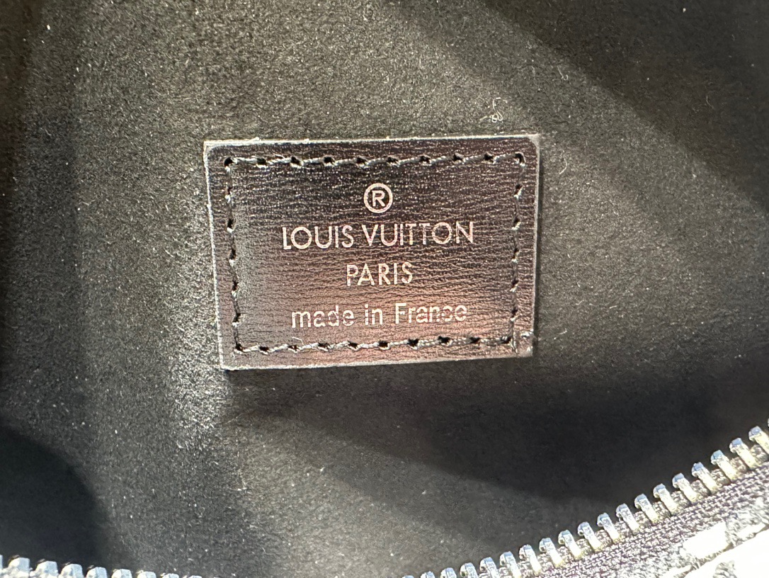 LV Side Trunk Bag -- Black/White - Image 7