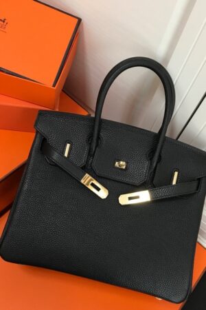 Hermès Birkin 25 -- Black