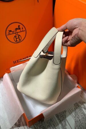 Hermes Picotin Lock 18 Bag -- White