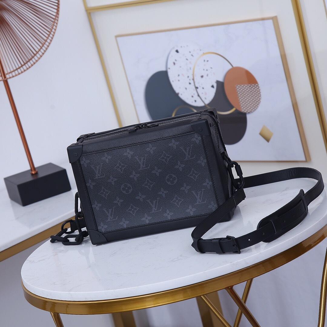 LV Soul Trunk Bag -- Gray