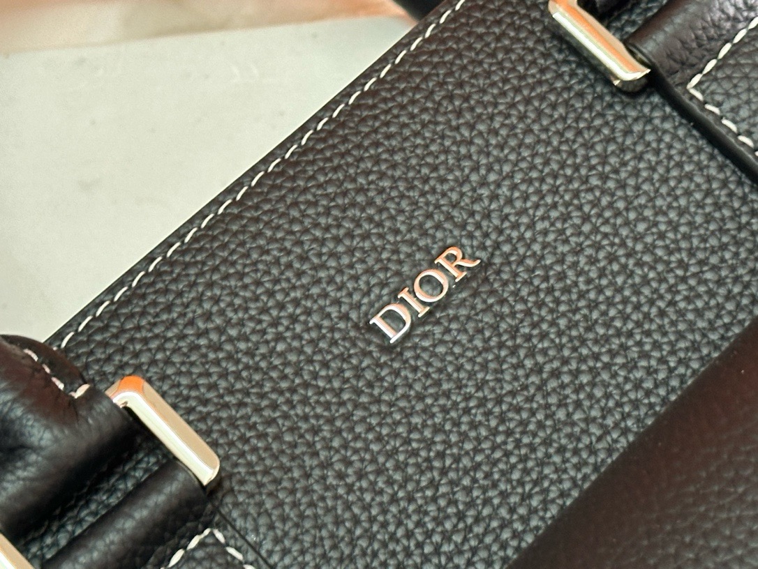 Christian Dior Messenger Bag - Image 9