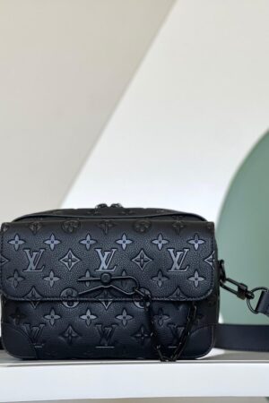 LV Steamer Messenger Bag