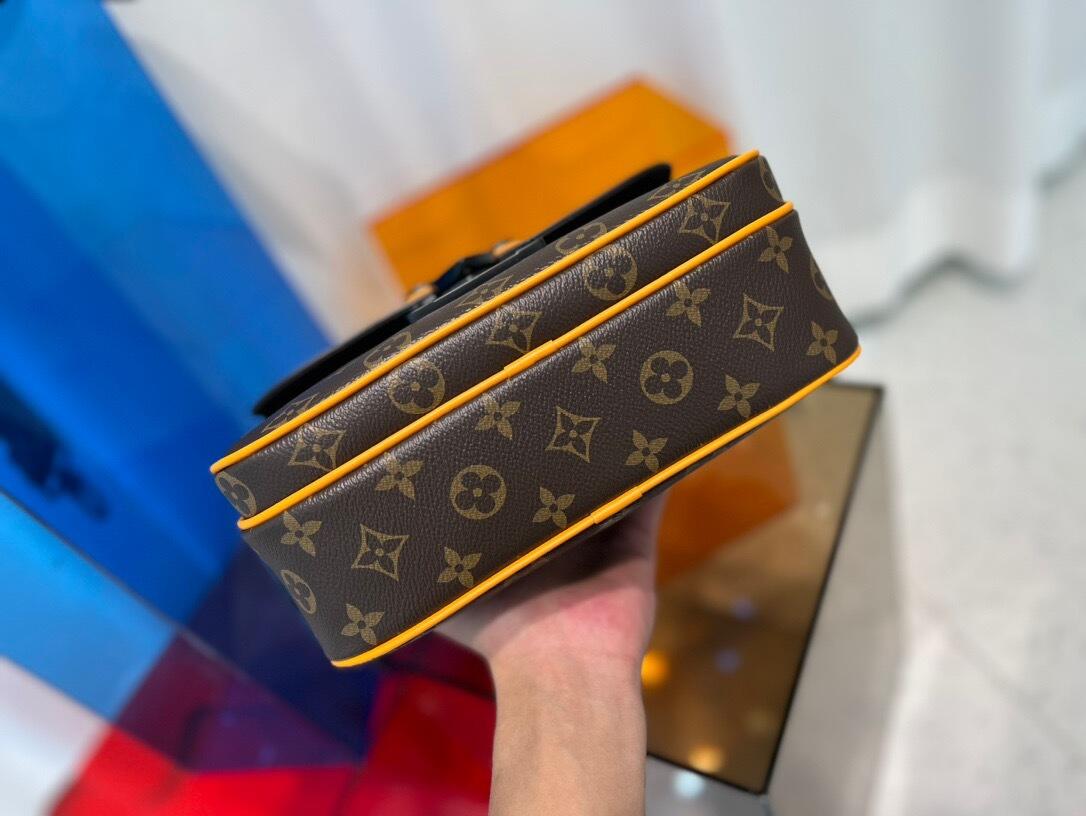 LV S Lock Messenger Bag - Image 4