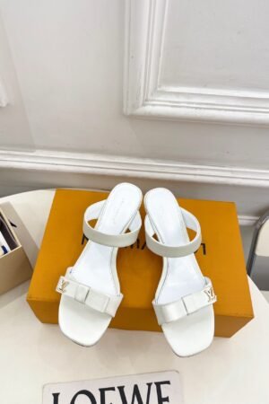 Louis Vuitton 6 AM Sandals Women Luxury Designer Flat Slides Leather